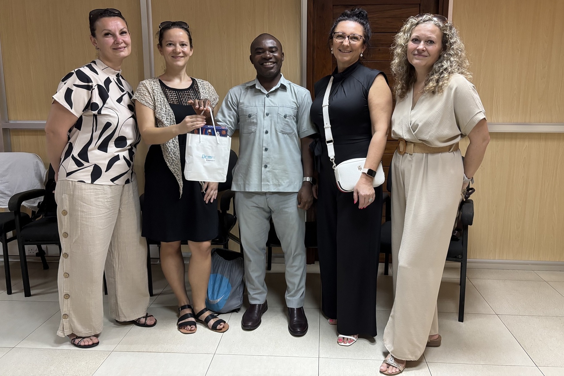 Úspešné zamestnanecké mobility v Tanzánii: Posilnenie medzinárodnej spolupráce UCM a DUCE